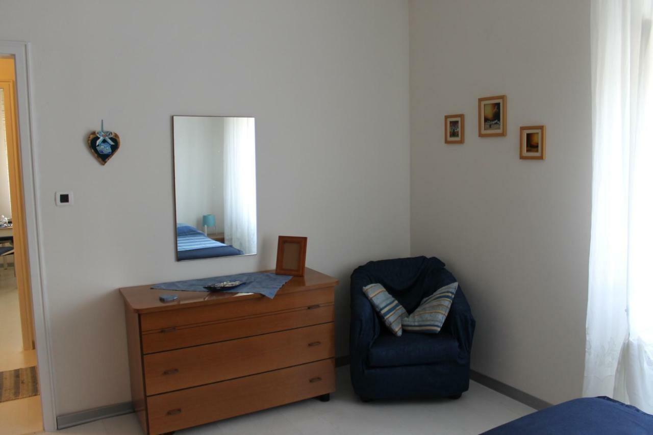 Casa Vacanza Due Elle - Casa Alice Триест Екстериор снимка